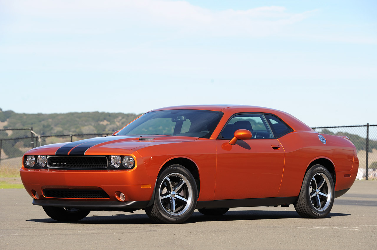 2011 Dodge Challenger Battery Replacement